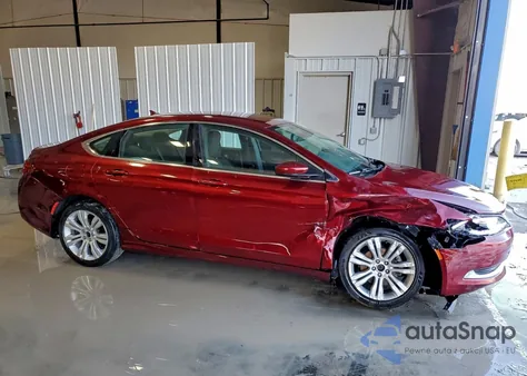 2015 Chrysler 200 Limited z USA, uszkodzony, nr VIN 1C3CCCAB5FN620574